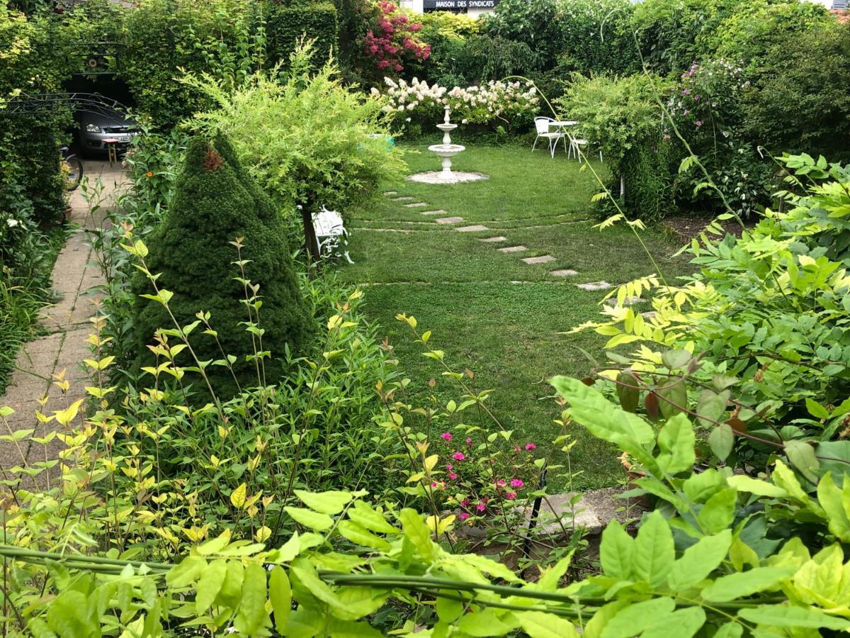 Home Sweet Home Garden Bourges Esterno foto